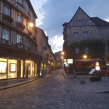 Le Puits Honfleurais Honfleur